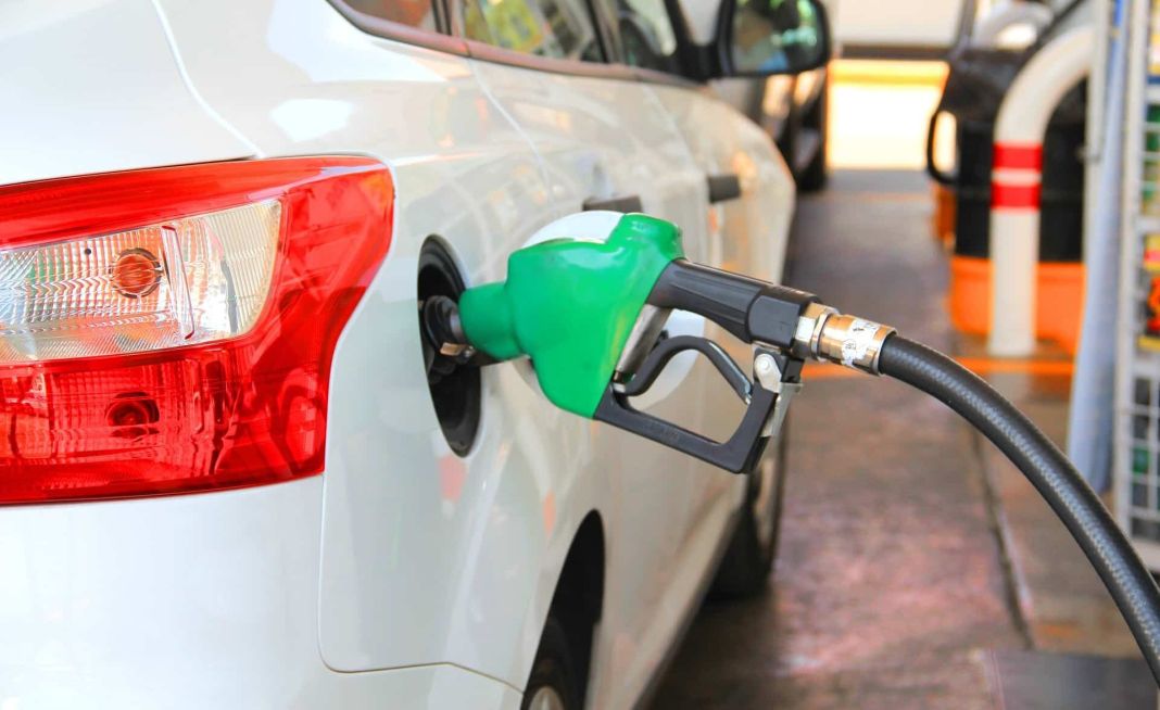 Sin plomo de 95 o de 98: la gasolina que prefiere tu coche y que detesta tu bolsillo 84 Motor16 ¿Cuál es la mejor opción para usar?