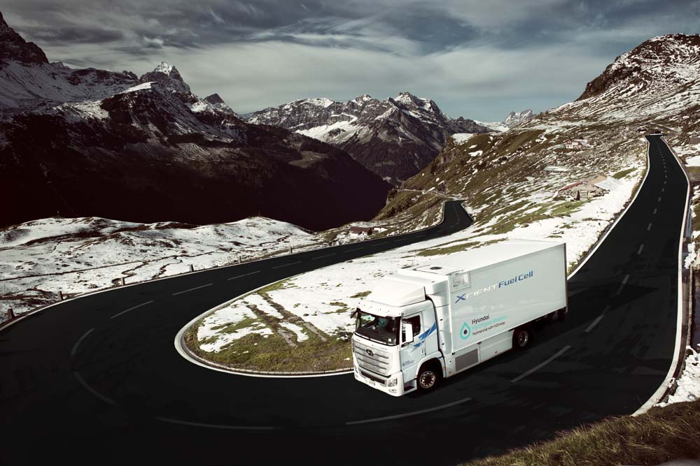 Todos los vehículos de hidrógeno de Hyundai. 26 Motor16 hyundai delivery xcient fuel cell trucks 03 Motor16