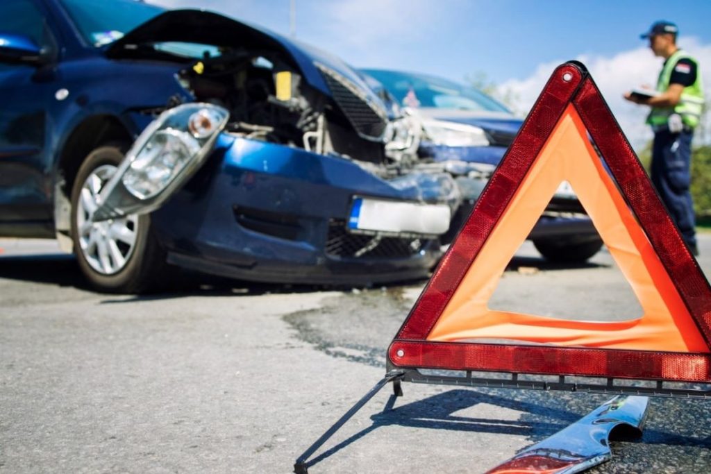 Descubre las consecuencias a las que te enfrentas si cometes estas infracciones en la carretera 1 Motor16 infracciones peligrosas coche dgt 202178555 1622712273 1 Motor16