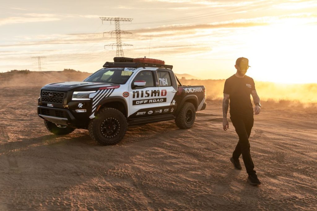 Un Nissan Navara extremo, un X-Trail todototerreno y una berlina atómica son las propuestas de Nissan en el SEMA 15 Motor16 nissan navara frontier sema 2023 8 Motor16