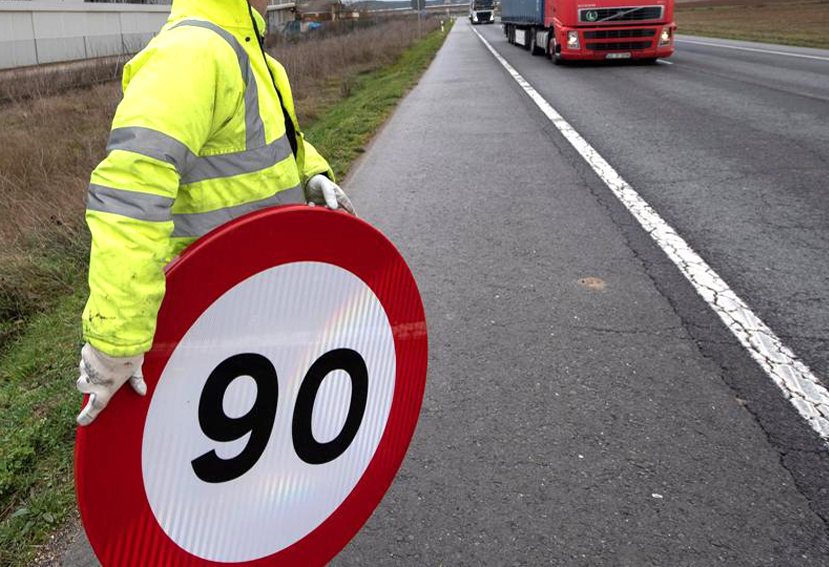 La multa con la que sueña la DGT: 1,4 millones por superar el límite en 56 km/h 128 Motor16 DGT
