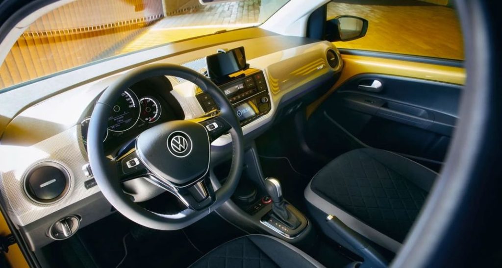 2020 Volkswagen Up! Imagen interior.