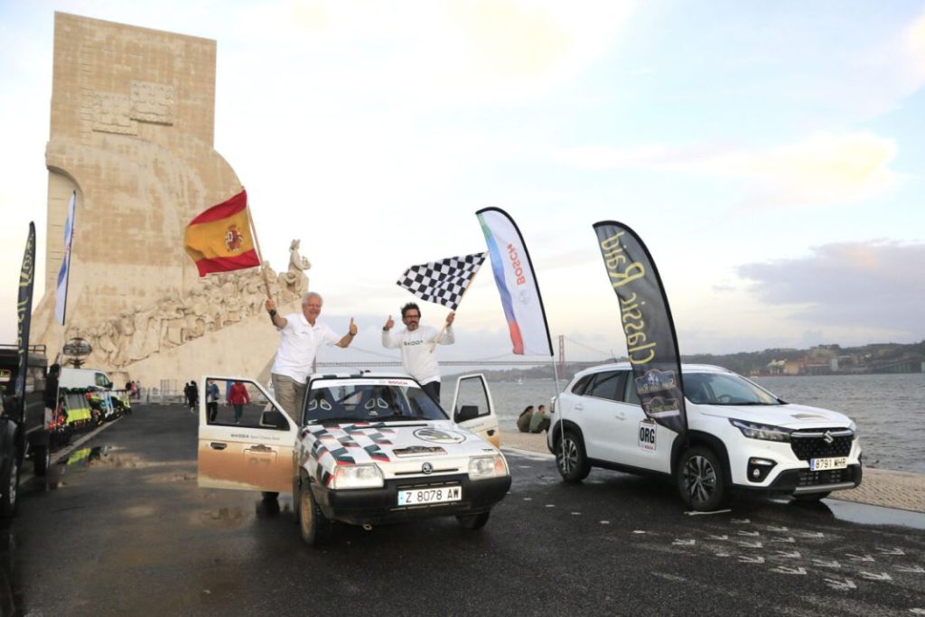 El Skoda Favorit resiste al Iberian Classic Raid. En el que hemos participado 61 Motor16 1994 Skoda Favorit Rally 49 Motor16