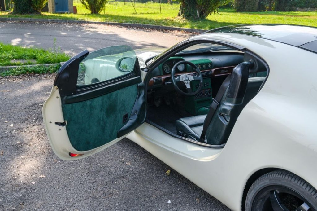 1994 Alfa Romeo 75 Vittoria. Imagen interior.