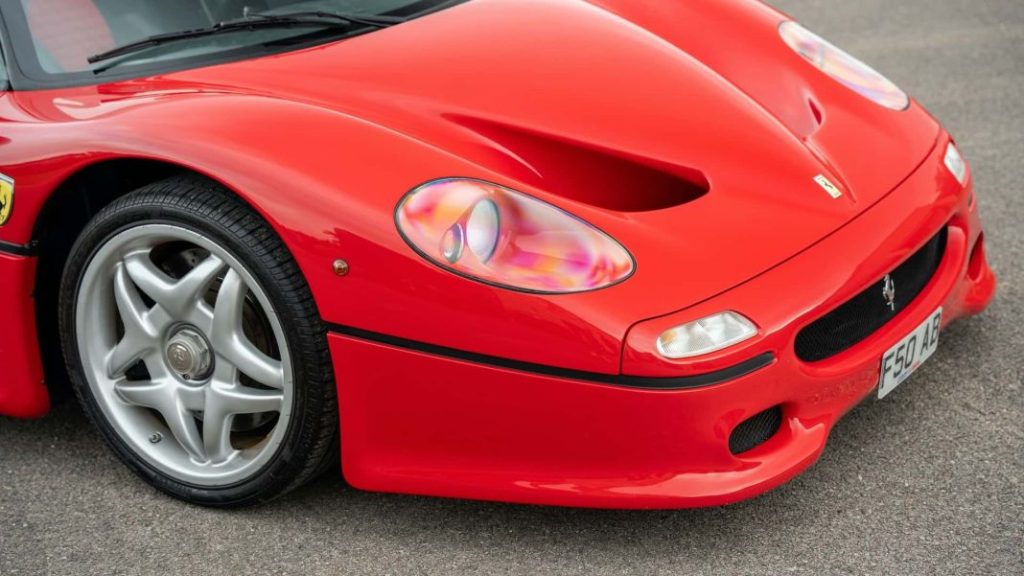 El Ferrari F50 de Rod Stewart está buscando un nuevo hogar 17 Motor16 1997 ferrari f50 rod stewart 15 Motor16