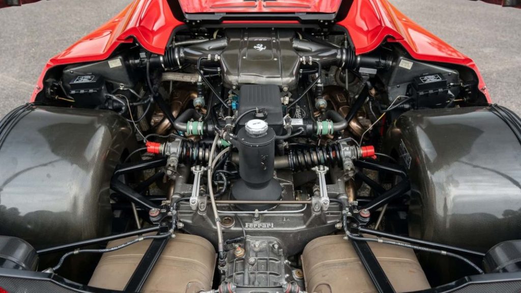 El Ferrari F50 de Rod Stewart está buscando un nuevo hogar 26 Motor16 1997 ferrari f50 rod stewart 24 Motor16