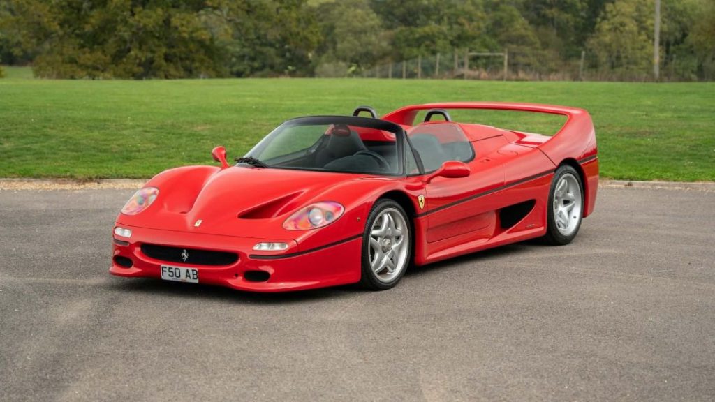 El Ferrari F50 de Rod Stewart está buscando un nuevo hogar 8 Motor16 1997 ferrari f50 rod stewart 6 Motor16