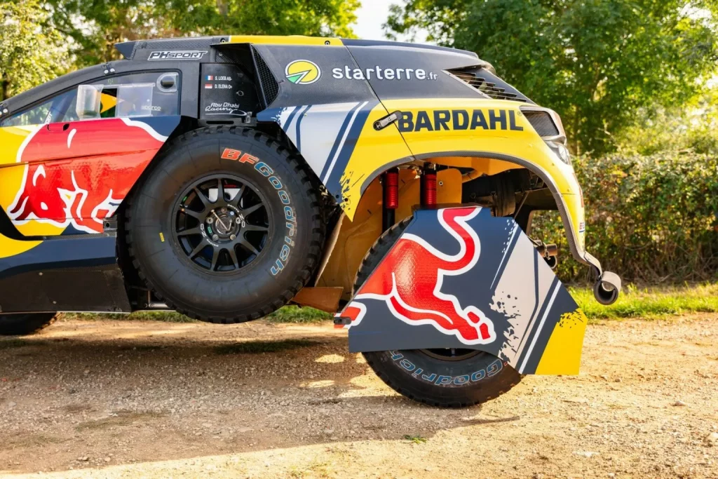 Este Peugeot 3008 DKR pilotado por Loeb y Despres está buscando hogar 25 Motor16 2017 Peugeot 3008 DKR RM 22 Motor16