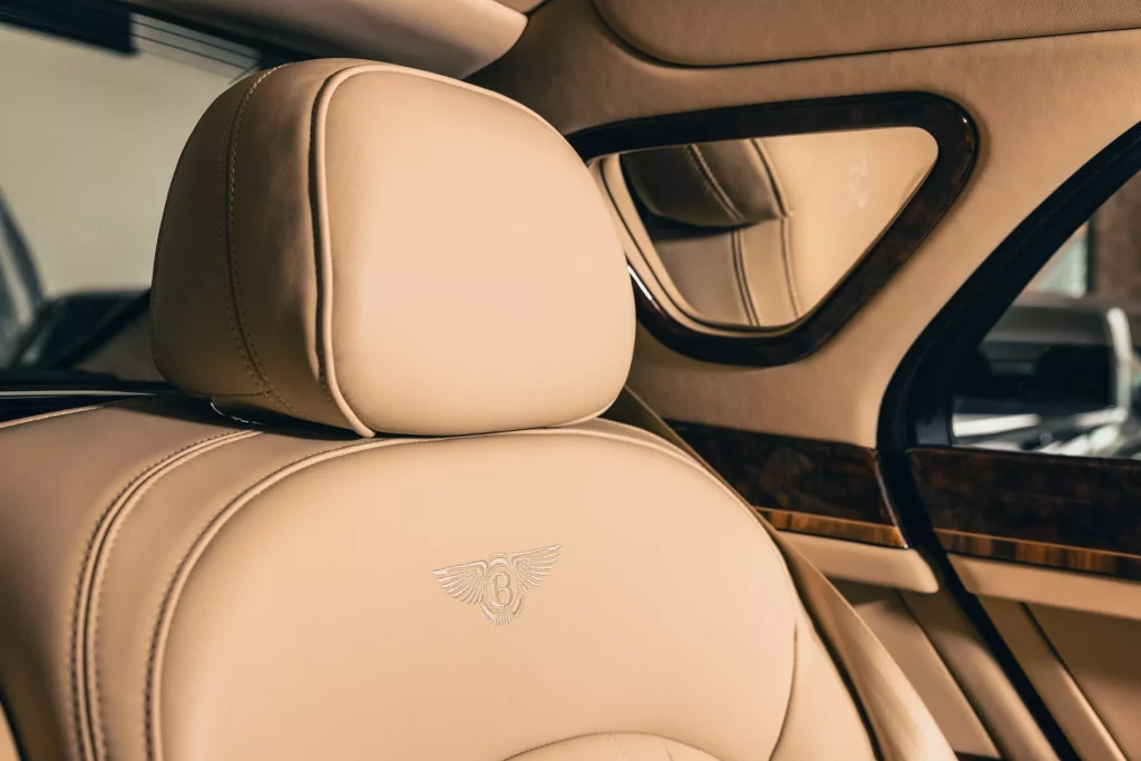 El Bentley Mulsanne de la realeza británica regresa a su hogar 11 Motor16 2020 Bentley Mulsanne QEII Edition 8 Motor16
