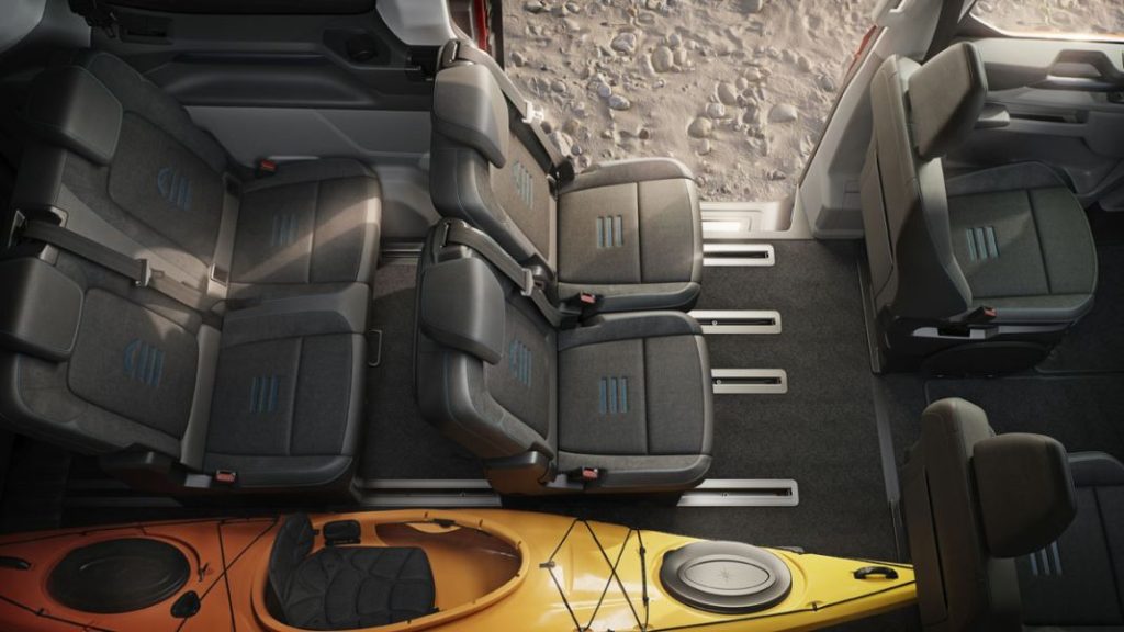 2022 FORD TOURNEO ACTIVE INTERIOR 07 Motor16