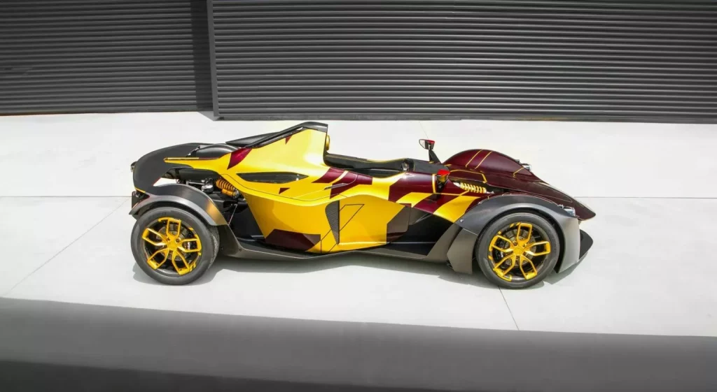 El BAC Mono R se viste de oro por expreso deseo de un Youtuber 5 Motor16 2023 BAC Mono R Jordan Youtuber 3 Motor16