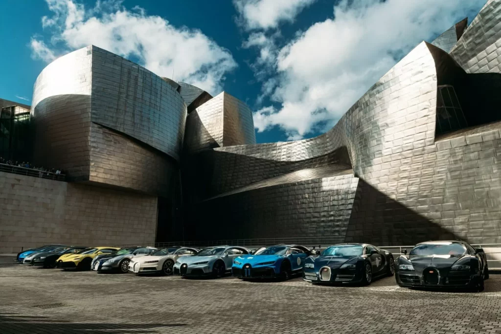 2023 Bugatti Tour 29 Motor16