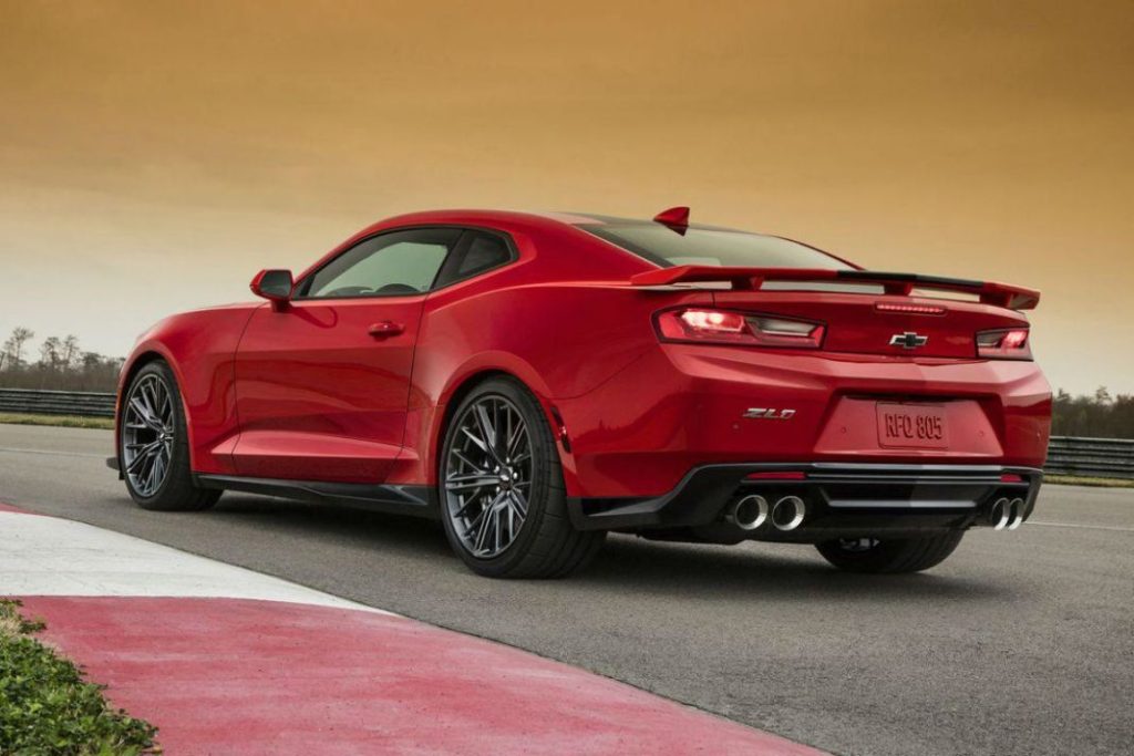 El mundo se acaba: El último LT4 V8 Supercharged de Chevrolet ha sido fabricado 2 Motor16 2023 Chevrolet Camaro ZL1 LT4. Imagen.