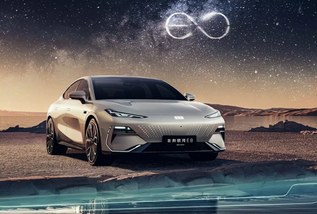 2023 Geely Galaxy E8. Imagen portada.