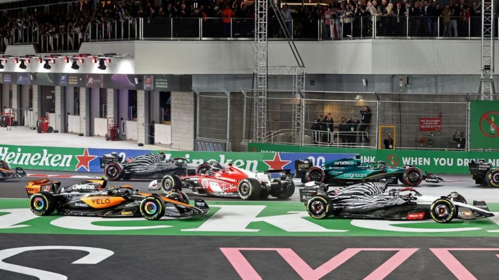 Cuando en la Fórmula 1 no todo se queda en Las Vegas 1 Motor16 2023 Gran Premio de Las Vegas F1. Imagen incidente.