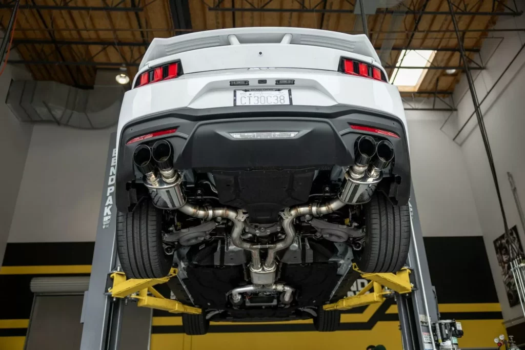 2023 MagnaFlow Ford Mustang 8 Motor16