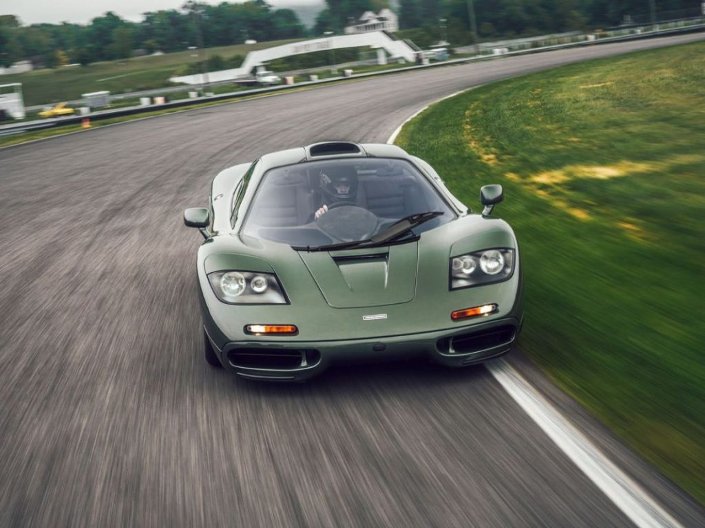 2023 McLaren F1. MG4. Imagen movimiento.