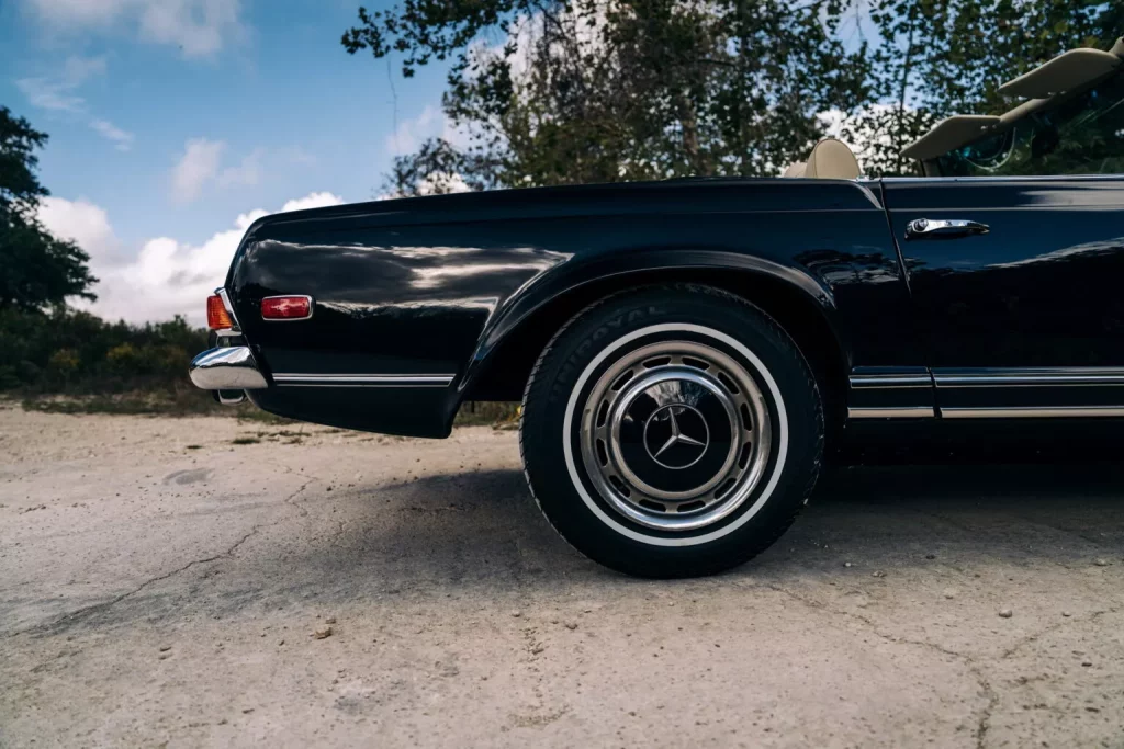2023 Mercedes 280SL EV Moment Motor Company 12 Motor16