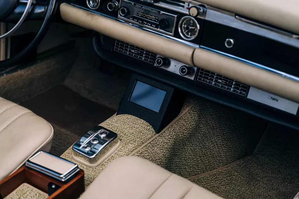 2023 Mercedes-Benz 280 SL Eléctrico. Imagen detalle.