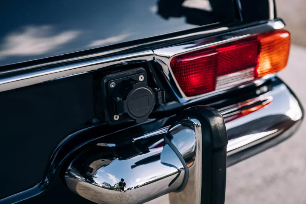 2023 Mercedes 280SL EV Moment Motor Company 6 Motor16