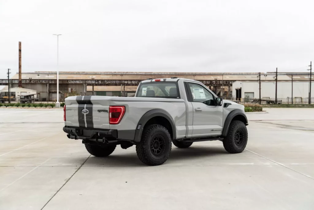 Este Ford F-150 Raptor R demuestra que 710 CV son pocos y que cuatro puertas son muchas 19 Motor16 2023 PaxPower F 150 Raptor R Gray 17 Motor16