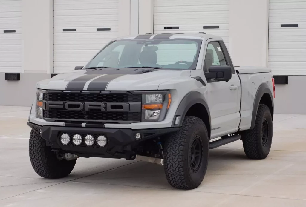 Este Ford F-150 Raptor R demuestra que 710 CV son pocos y que cuatro puertas son muchas 8 Motor16 2023 PaxPower F 150 Raptor R Gray 6 Motor16