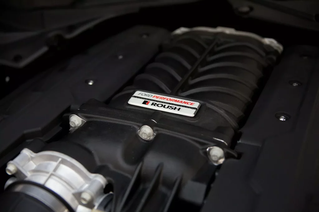 2023 Roush Ford Mustang 750 CV 5 Motor16