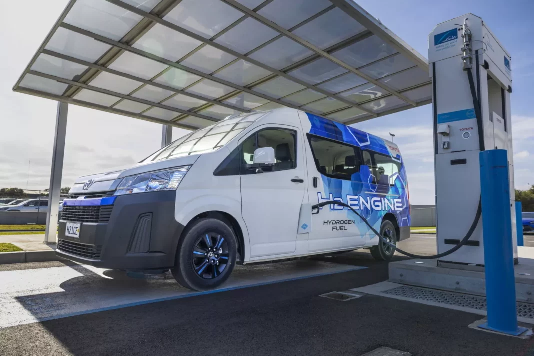 2023 Toyota HiAce Hydrogen Prototipo. Imagen portada.
