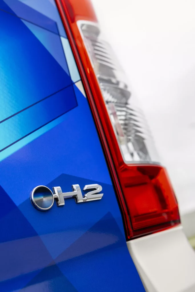 2023 Toyota HiAce Hydrogen Prototipo 12 Motor16