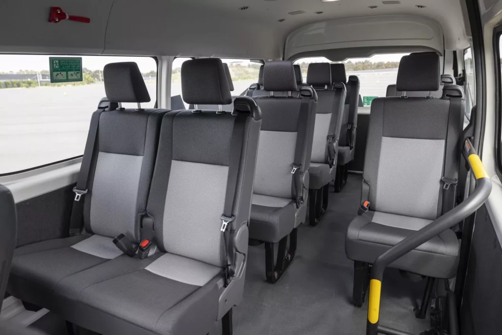 2023 Toyota HiAce Hydrogen Prototipo. Imagen interior.