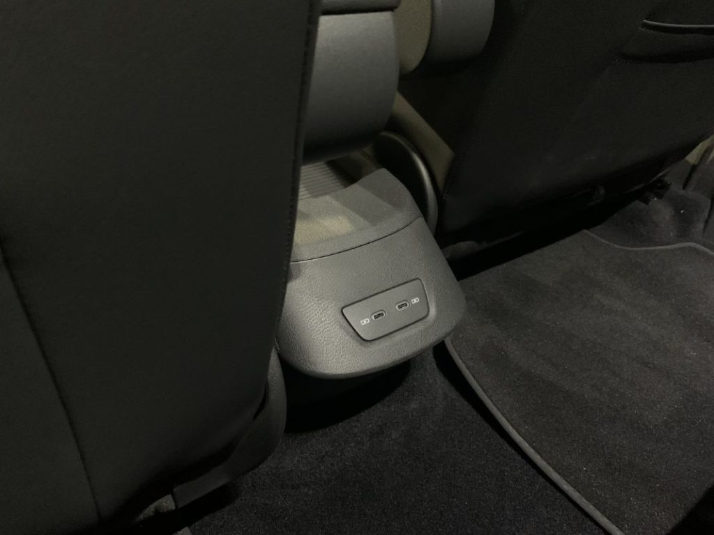 Volkswagen ID.3 PRO: Probamos un interesante eléctrico que se actualiza lo justo 32 Motor16 2023 Volkswagen ID 17 Motor16