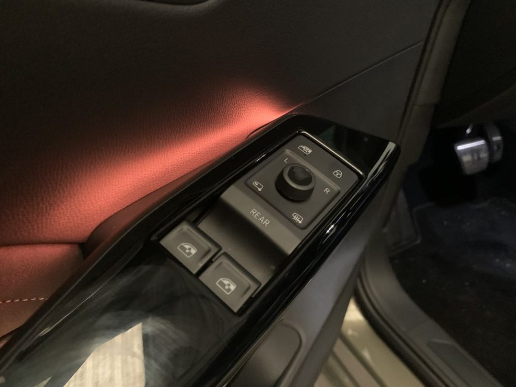 Volkswagen ID.3 PRO: Probamos un interesante eléctrico que se actualiza lo justo 22 Motor16 2023 Volkswagen ID 19 Motor16