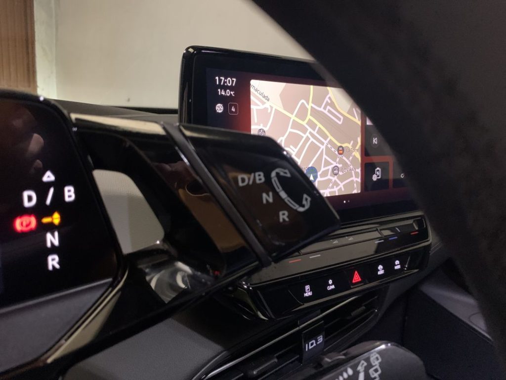 Volkswagen ID.3 PRO: Probamos un interesante eléctrico que se actualiza lo justo 27 Motor16 2023 Volkswagen ID 25 Motor16