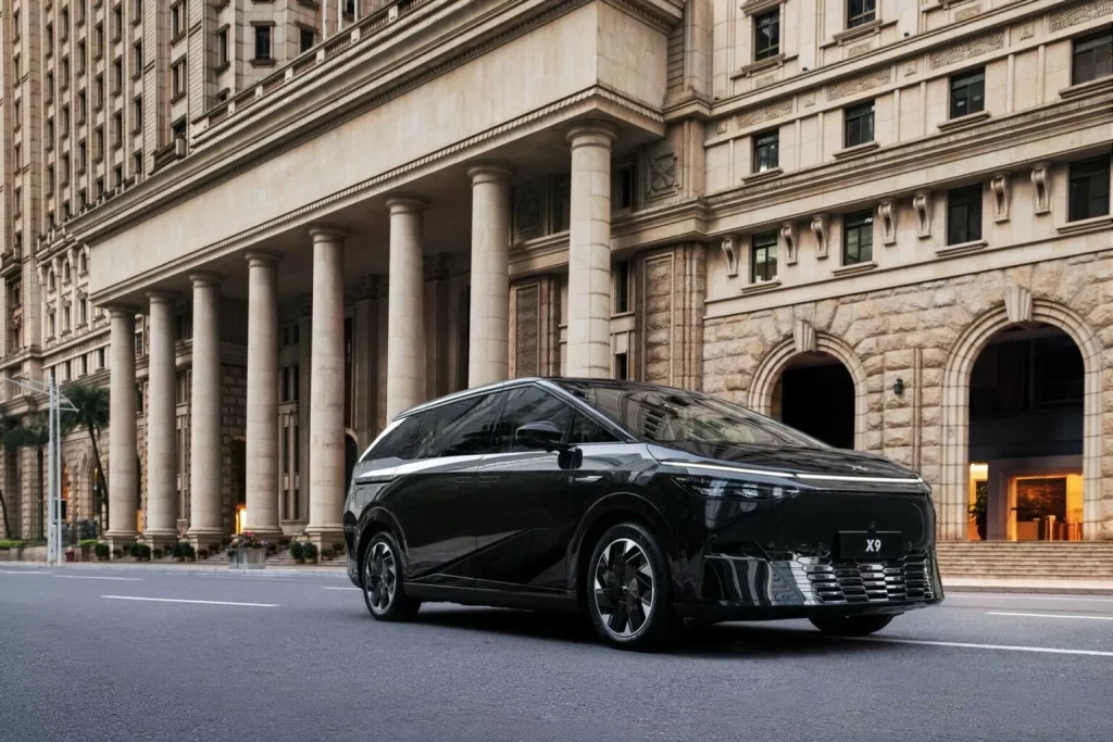 2023 Xpeng X9 2 Motor16