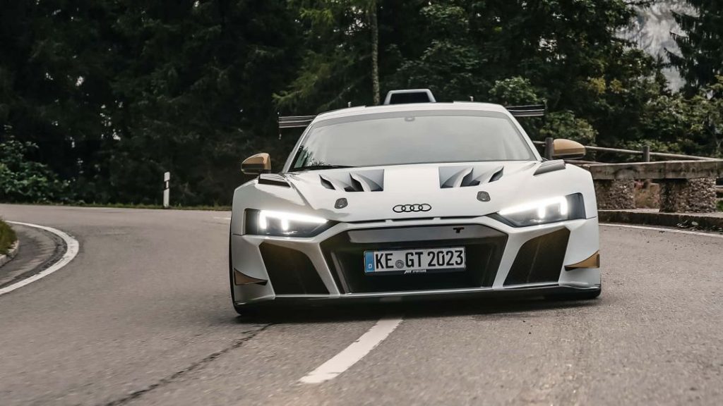 ABT despide al Audi R8 con este XGT. Un GT2 que tiene matrículas 10 Motor16 2023 abt xgt Audi R8 8 Motor16