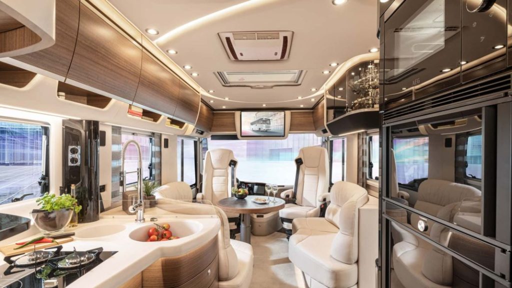 2023 concorde liner 1090 gio autocaravana 9 Motor16