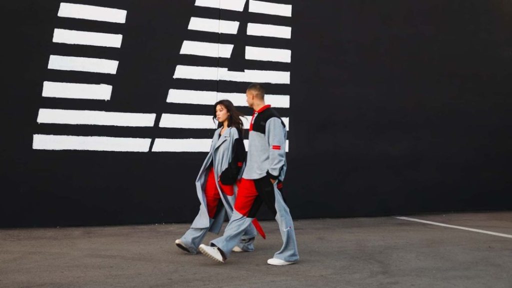 El pijama más exclusivo para todos los que tienen sueños con los Nissan más potentes 3 Motor16 2023 nissan nismo pajama daniel patrick 1 Motor16