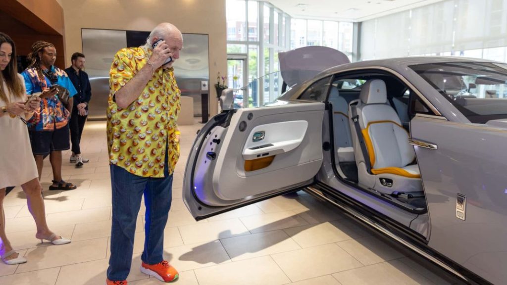 Este es el primer Rolls-Royce Spectre que llega a EE.UU. Y es para alguien que ya tiene 15 7 Motor16 2023 rolls royce spectre michael fux 6 Motor16