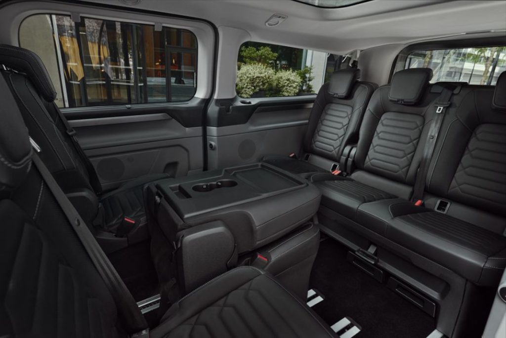 2023 TOURNEO CUSTOM CABIN 16 Motor16