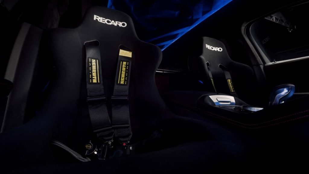 BMW XM: El Safety Car más poderoso y pesado en la historia de MotoGP 3 Motor16 2023 BMW XM Safety Car Moto GP. Imagen interior.