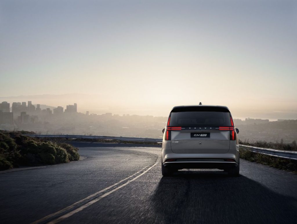 Volvo EM90, llega el salón rodante eléctrico 29 Motor16 320170 Volvo EM90 PR Images Motor16