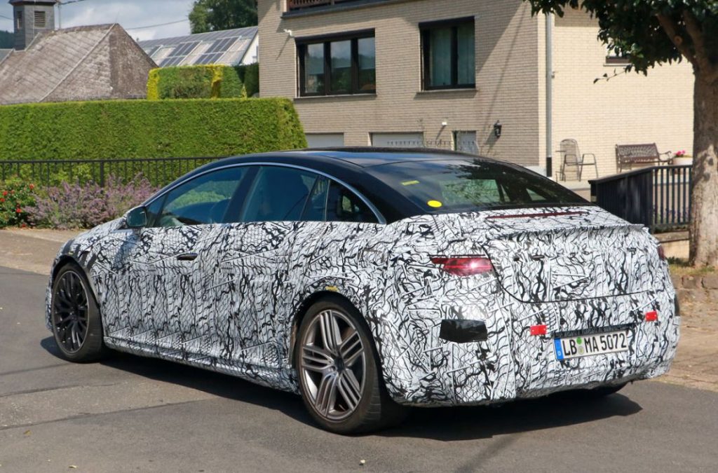 AMG GT4 EV mule 16 Motor16