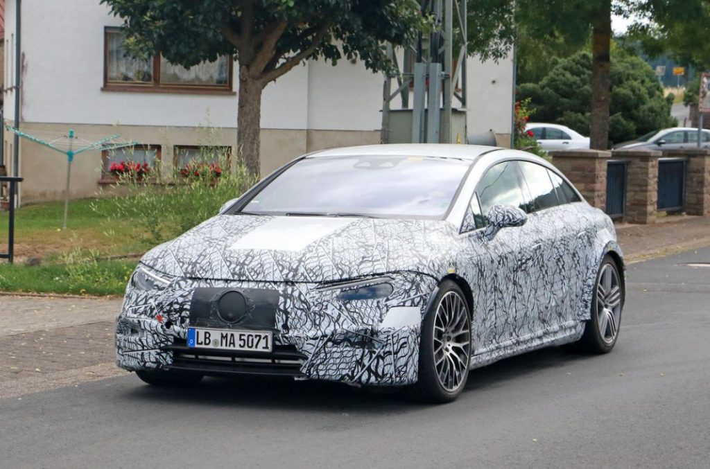 AMG GT4 EV mule 2 Motor16