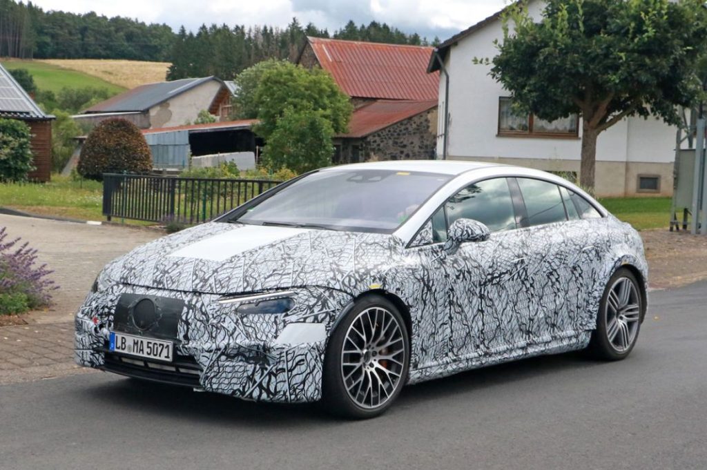 AMG GT4 EV mule 3 Motor16