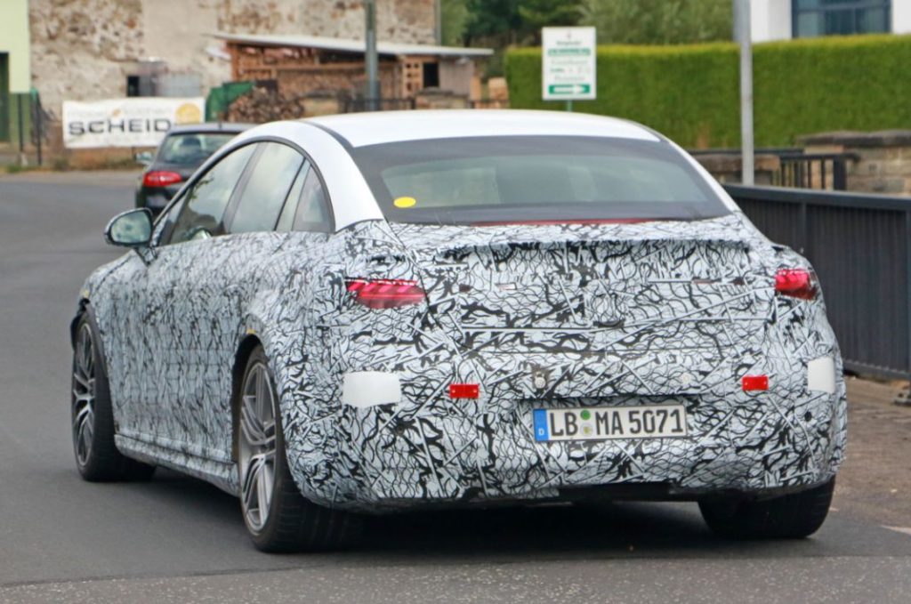 AMG GT4 EV mule 8 Motor16