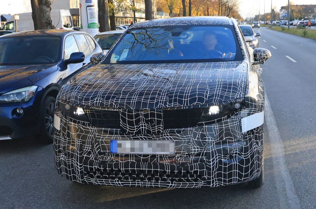 BMW Neue Klasse SUV iX3 12 Motor16