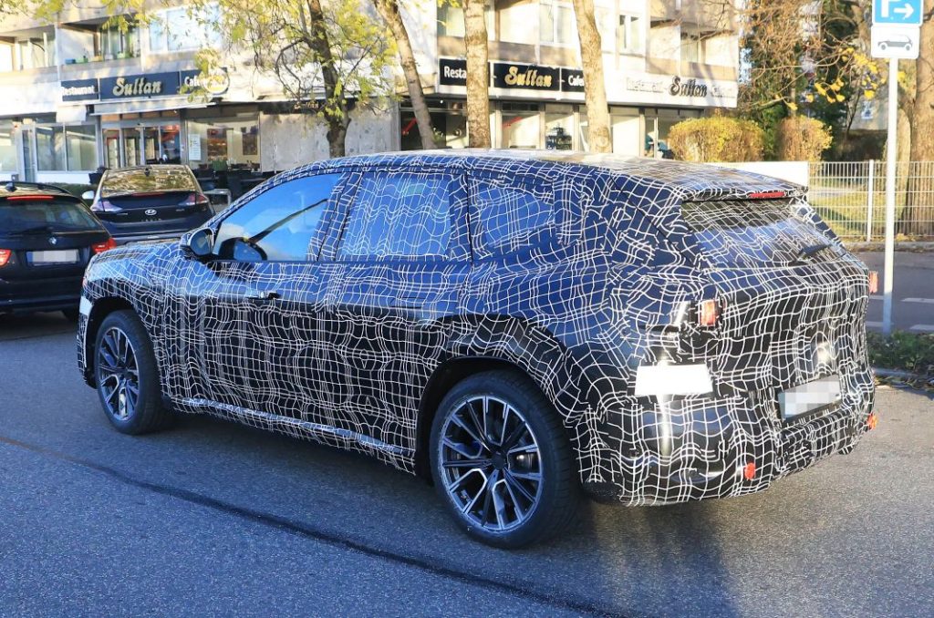 BMW Neue Klasse SUV iX3 19 Motor16