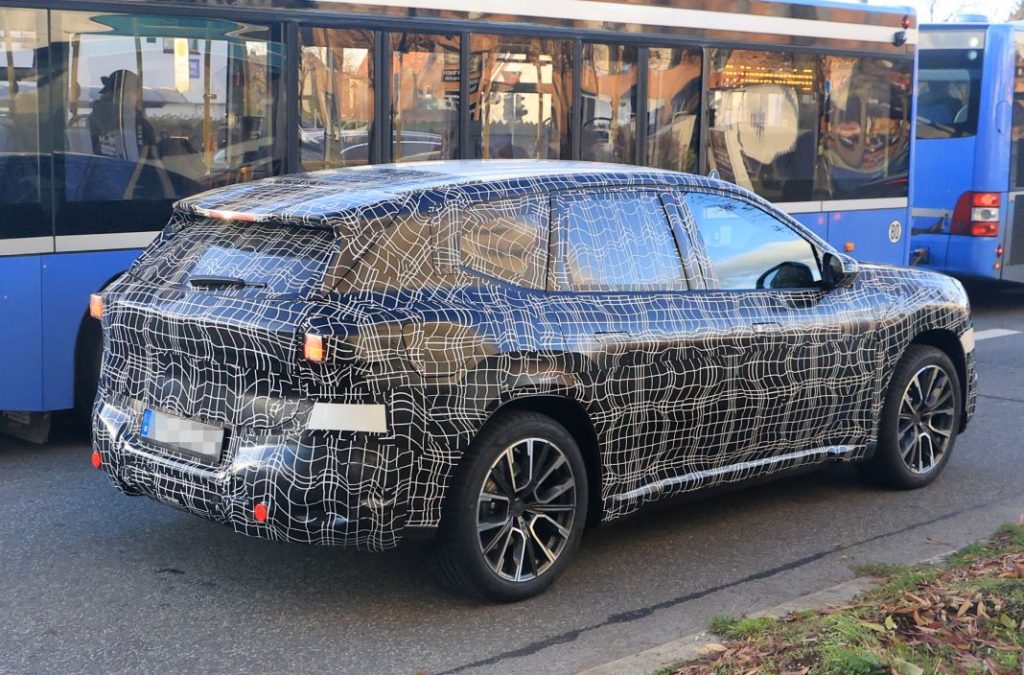 BMW Neue Klasse SUV iX3 30 Motor16