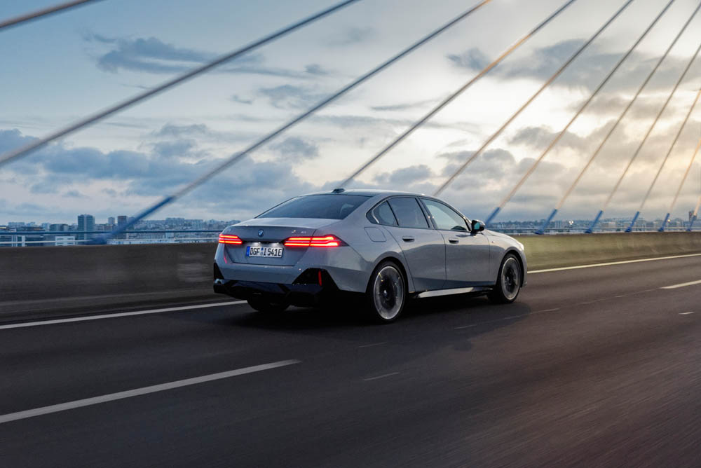 Primera prueba del nuevo BMW Serie 5. De cine 37 Motor16 BMW Serie 5 octava generacion 31 Motor16