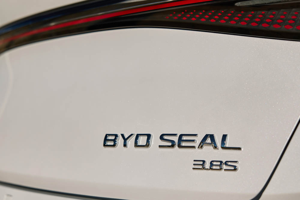 Primera prueba del BYD Seal. Un dolor de cabeza para el Tesla Model 3 26 Motor16 BYD Seal 18 Motor16